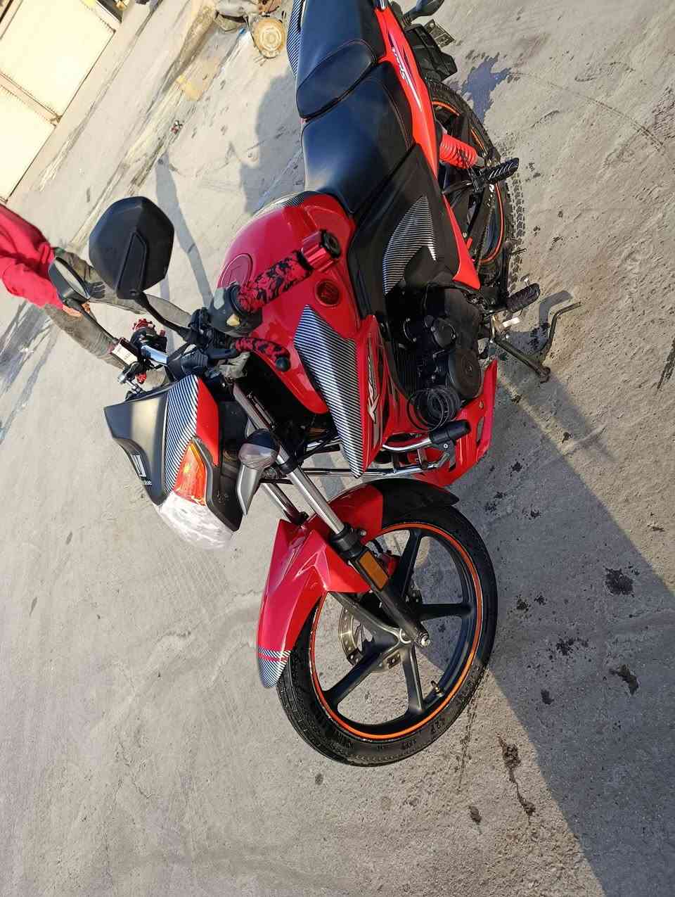 السلام عليكم دراجه هاوجي موديل 2019 دراجه مابيه اي نقص واحلى من الصوره تجي وتشوف بعينك مسجله وكامله السعر 13وبيه مجال شي بسيط التواصل او الاتصال على الرقم ***********
