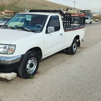 نيسان نافارا • ٢٠٠٢ • نضيف