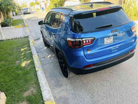 يا الله 
السلام عليكم 
JEEP COMPASS
‎جيب كومباس  موديل 
2024شكل الجديد ،ماشيه 700 زيرو
دخول جديد بدون رقم 
سياره بأسمي
حادث بابتين امبدلات نفس اللون 
بجم كبس ايرباك بس بردة
صور الحادث موجوده بالمنشور
مكفوله من الشاصي واللغد 
دبل بصمه 
فور ويل 
OFF ROAD PAGES 
‎، شاشة كبيرة
‎كاميرا  360 ، 
كشنات جلد 
كشنات كهرباء
سماعات الباين Alpine
لايتات زينون ليد بك لايت ليد 
شحن واير ليس
‎، تحكمات ستيرن جهتين 
، سايد بريك بصمة 
‎، 
تبريد وتدفئة قطعتين امامي وخلفي ,
الجنطه الخلفيه كهرباء
‎تشغيل عن بعد 
، رادارات امامي وجانبي 
مع نقطة عمياء
 حساسات خلفي
 ، مثبت سرعة ذكي تفاعلي 
، نظام تحديد مسار 
، اوتو ستوب توقف تلقائي 
محرك 4 سلندر 2000 تيربو
السعر 162
مكان السيارة بغداد الغزالية 
الشراي يتصل 
***********📞
