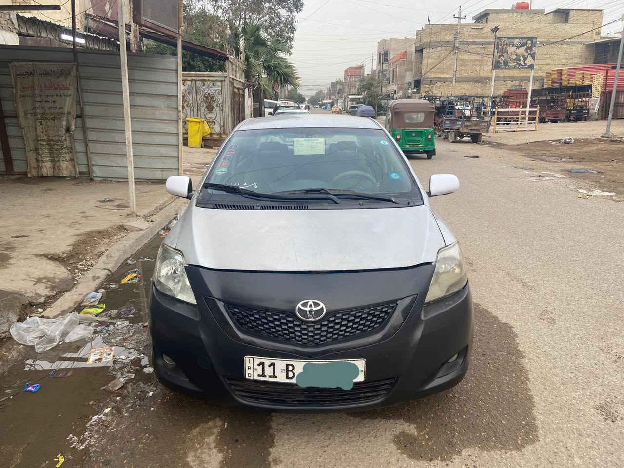 السلام عليكم يارس 2007  خليجي 
محرك كير خير من الله صدر خلفي امامي جديد 
رقم بغداد انكليزي باسمي شخصيا السيارة كهربائيات كلة شغال 
داخلها جديد دوشمة عام كشنات وكاعية وتنتة وسفاري وصندوق وخير من الله 
مكاني: بغداد حي اور بالقرب من سيكال 
رقمي : *********** متواجد اتصال واتساب فقط 
السعر : 62 وبيها مجال 
ملاحضة : مكفولة من الضربة وصبغ بيها بوارد فقط وكلح بسيط
