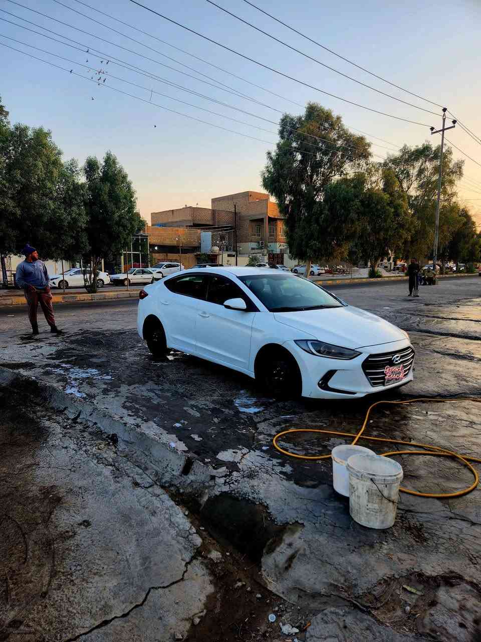 النترا ٢٠١٧ رقم اربيل باسم شركه تريد وكاله او تحويل السياره جاهزه مابيه نقص السياره مابيه قطع تبديل كله ليبل واحد بيه صبغات وتشليع بالقماره السعر ١٠٥ مكاني النجف ***********
