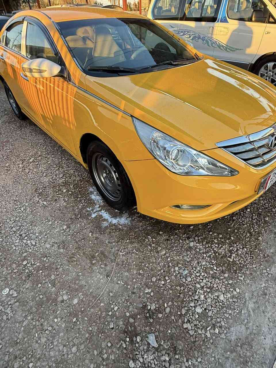 سلام عليكم سوناته مديل 2011 خليجي مكينه 2400 دوش الشركه العامه لون ابيض اصل بيها فقط بنيد سياره جاهزه ورقم دولي مصفره من كلشي صبغه جديده سياره جاهزه مكان بابل الشوملي الستفسار ***********
