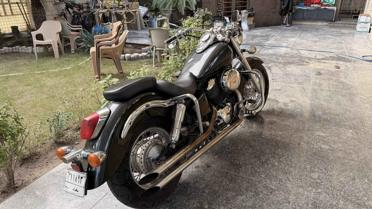 هوندا شادو ٢٠٠٢ 
ماشية ٣٧،٠٠٠
رقم وسنوية سارية الى ٢٠٢٧

اللون بالسنوية رصاصي غير محدد
الدراجة مغلفة PPF فيلي + اسود
اللون الحقيقي ابيض ورصاصي موجود بالصور

بطارية جديدة
جامة امامية موجودة
تچوة موجودة
الفشكة السفلية مال المكينة مبدلة
صالنصة كاتم اصلية موجودة
صالنصة رياضي مع الدراجة او تنباع وحدها سعرها ٢٠٠$

الغراض الاضافية مع الدراجة
فلتر شوتة
فلتر دهن
٣ علب دهن موتل ١٠-٤٠

السعر مع الصالنصة الرياضي ٢٨$ 
السعر بدون الصالنصة الرياضي ٢٦$

العنوان بغداد العطيفية
***********
