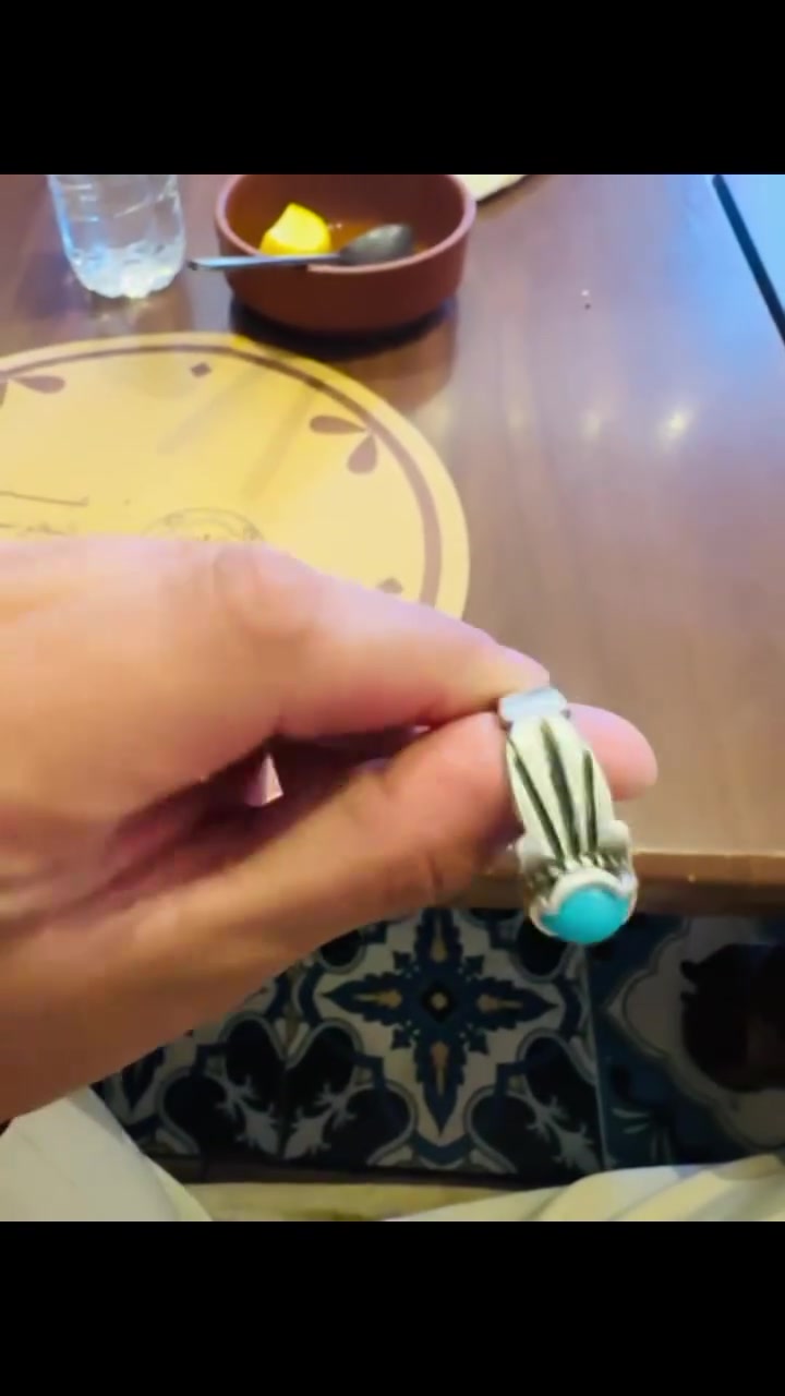 نيشابوري لبة صافية .. لطفاً التواصل خاص


**إذا كنت صاحب هذا الإعلان وتريد حذفه لأي سبب، رجاءا أرسل رسالة إلى الدعم الفني**