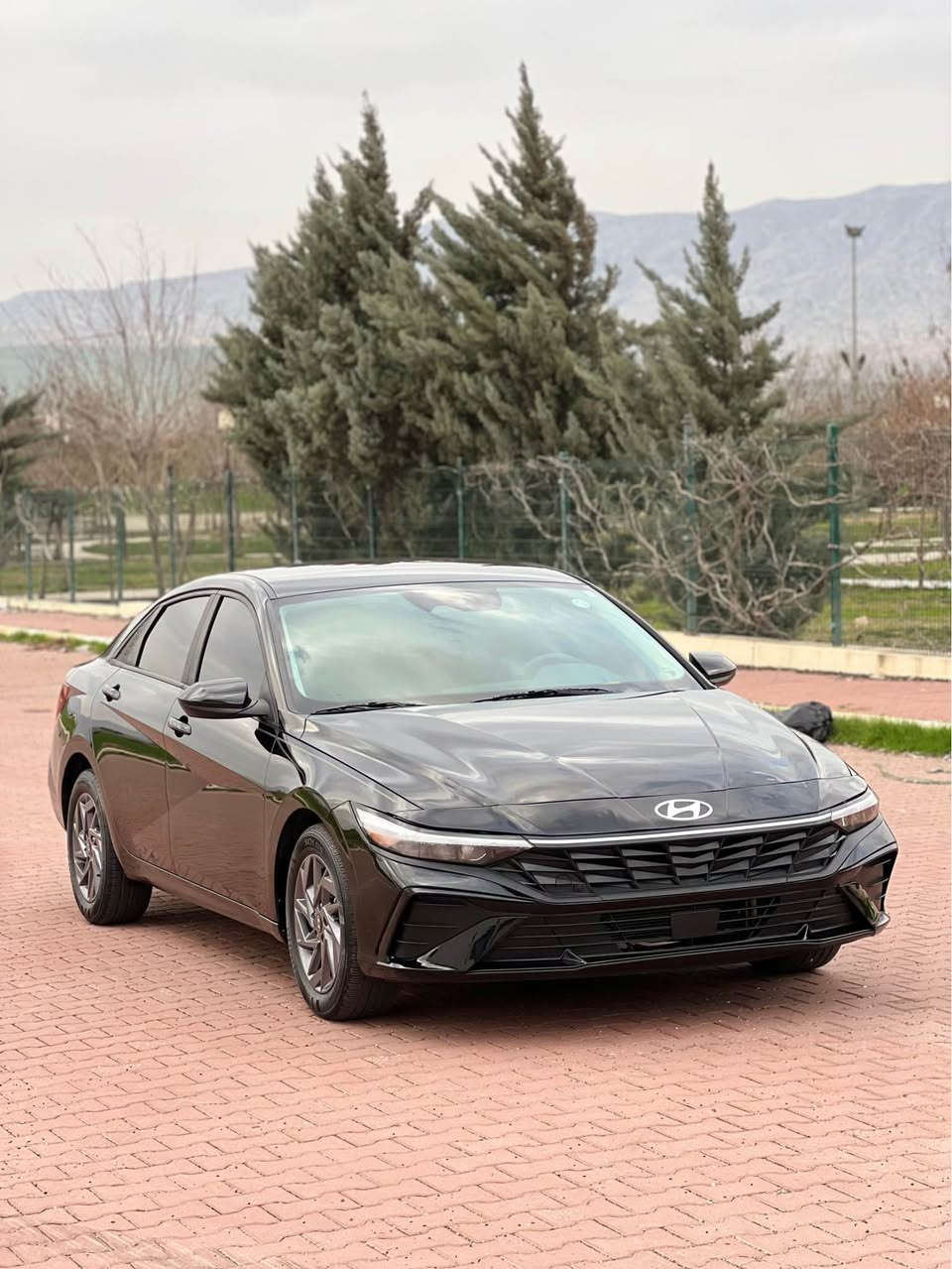 هوندا النترا 2024 كلين بدون  حادث و بدون صبخ بدون بارد بدون شخوط السعر 148$ ومجال قليل 
مواصفات سياره SEL فول فول عدا فتحه 
معروفه گيچ الكتروني تشغيل عند بعد بصمه ابواب بصمه صندوق بصمه تحديد سرعه تحديد مساره شاشه كاميره اناره داخليه متغيره الوان والاستوع رادار امامي و خلفي جانبي وظعيات للقياده نورمال/سپورت سمارت /ايكو /  تحكمات ستيرن كامله اناره يد باب عند اقتراب فتح صندرق عند اقتراب  و هتد... ماشيه 23 mil گير محرك حجر گزوز رادار كل شرط سياره دخول جديد تترقم اربيل دهوك سليمانيه مكان سياره عقره ابعت عن اربيل دهوك ساعه رقم هاتف *********** واتساب رقم هاتف اسيا *********** بث مباشر اكر, نينوى
