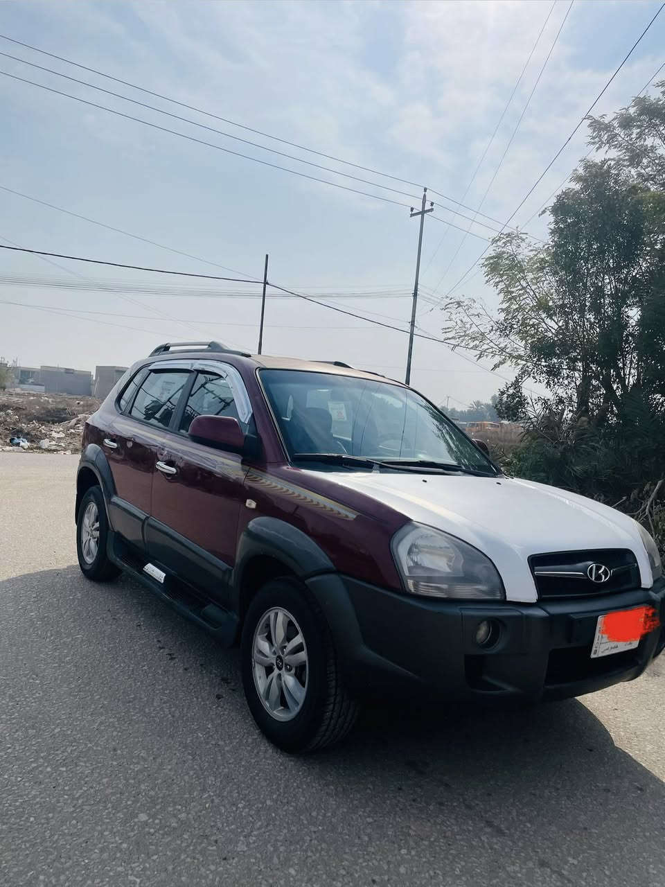 السلام عليكم توسان موديل 9  جاهزة من كير ومحرك وحداديه وتخم تاير جاهزه  مكاني بابل الحله بيها صبغ چاملغ امامي بس محرك 2000  دوش وارد كوري السعر 113 وبيهه مجال رقم 
***********
