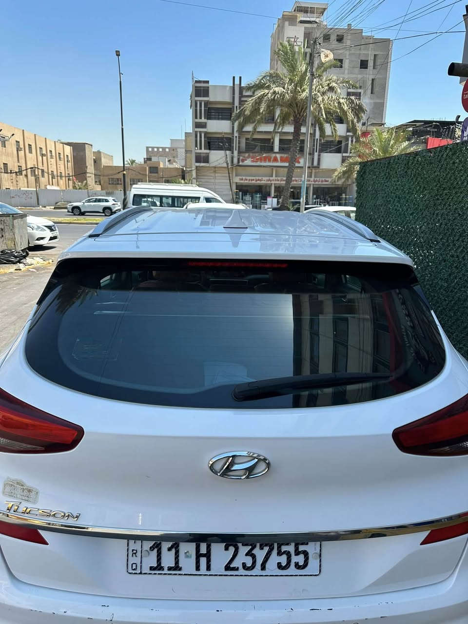 من رخصة الادمن سيارة توسان موديل ٢٠١٩ 
التفاصيل …
السيارة نص فول بصمة 
جلد 
محرك ٢٠٠٠
كراسي كهرباء 
حساسات امامي + خلفي 
الصدر نضيف 
السيارة جدا نضيفه استخدام منزلي 
ماشيه : ٩٧،٠٠٠
وارد خليجي مكفوله من كلشي 
الأضرار عن الحلال والحرام 
الصبغ واكع من البنيد شئ بسيط كما هوه موضح في الصورة 
السياره معروضه ب ١٧٥$ وبيها مجال كلش بسيط 
للاستفسار : ***********
