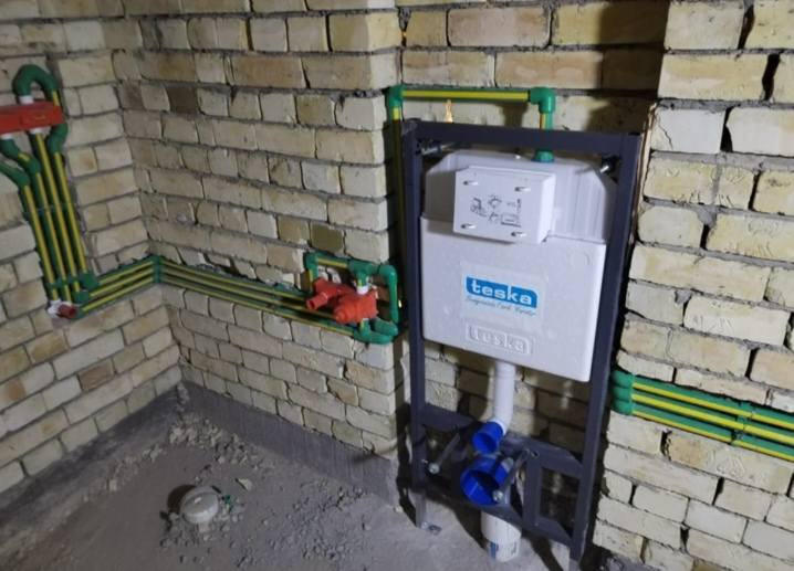 السلام عليكم  كادر تأسيس مي ومجاري مستعدون لتأسيس البنايات والمدارس والمنازل بالطرق الحديثة والكلاسك مجاري تعليك غربيات ومغاسل تعليك خلاطات دفن بطارية نوازل وفحص وضمان بالعمل تسليم مهندس للاستفسار وتساب ***********
