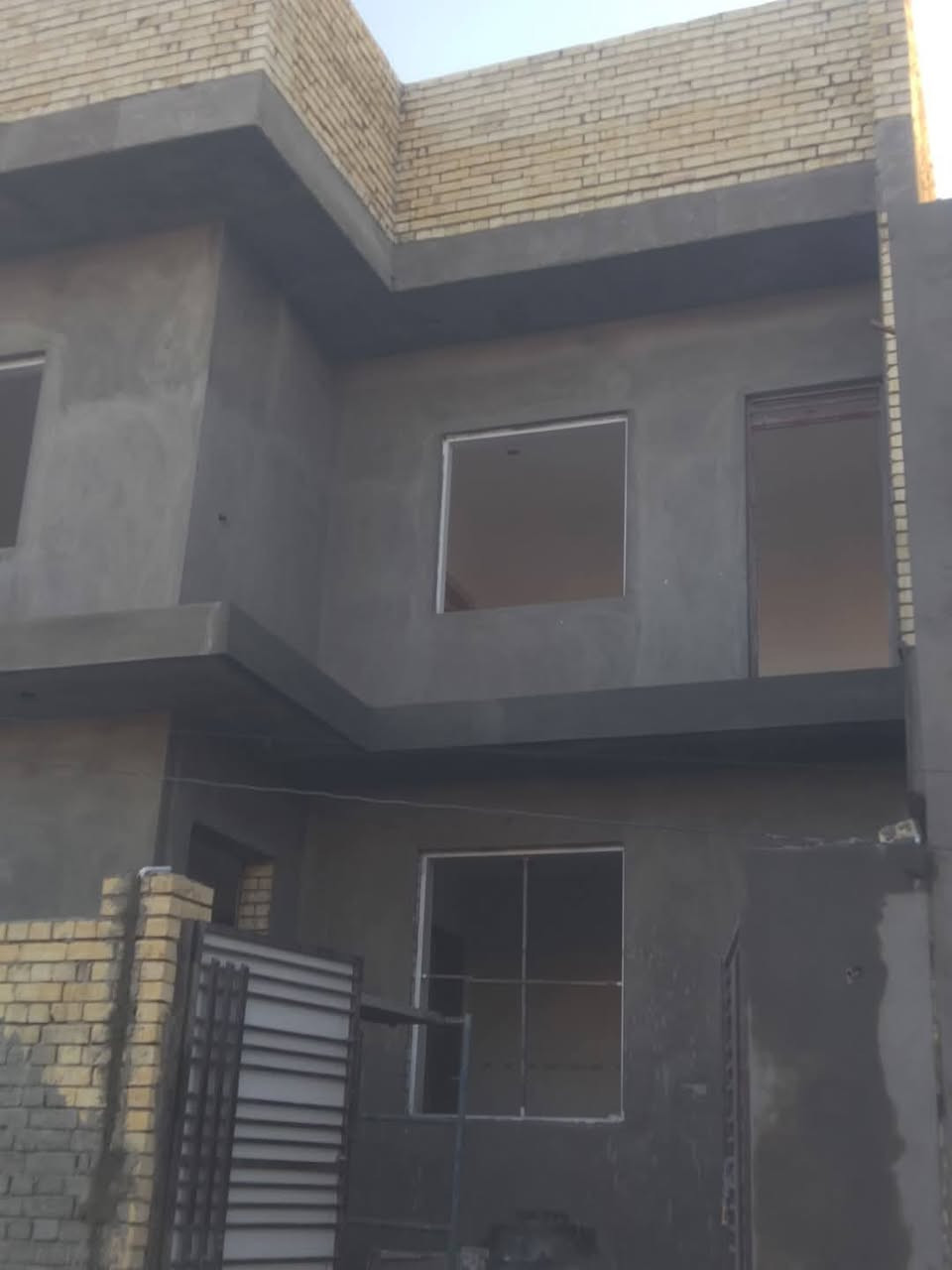 على بركه الله
كادر لبخ متكامل شغل درجه اولى وأسعار مناسبة

متواجد جميع اقظيه واسط (نعمانيه.زبيديه.عزيزيه.شحيميه.مركز واسط) 
شغلنه كما هو موظح بلصور

جراره سعر المتر ٣٥٠٠
سقل سعر المتر ٤٥٠٠
تشميع داخلي سعر المتر  ٢٠٠٠
تشميع خارجي سعر المتر  ٢٥٠٠
تصفير مصاطر سعر المتر  ٥٥٠٠
نثر فقط سعر المتر  ٢٠٠٠
لبخ ونثر سعر المتر  ٥٠٠٠

والماعنده يدلل وبخدمته ***********
متواجد واتساب ماسنجر واتصال على الرقم
