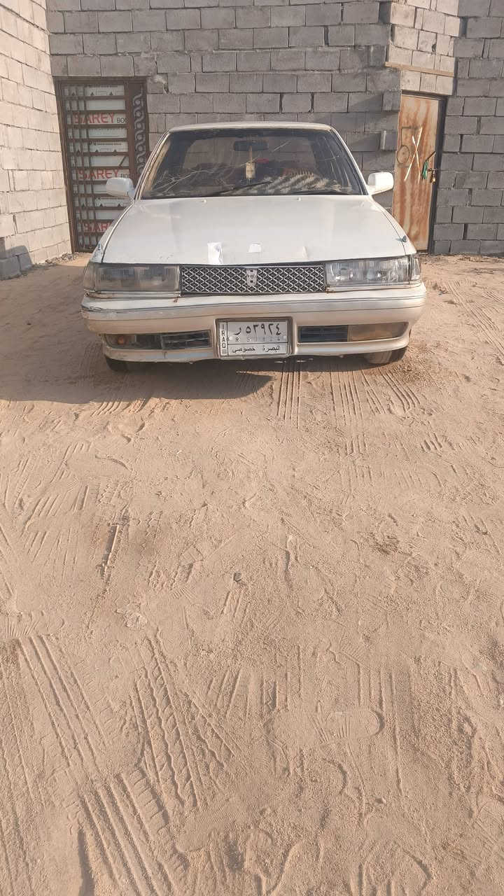 السلام عليكم سيارة كرستة كصيف  للبيع موديل 94 رقم  البصرة مشروع وطني تحويل مباشر مكينة وكير ونجي جديد  حدادة جديدة طخم تاير جديد كهربائيات شغاله السيارة كفالة عامة كص ونقل وضربة قوية  السعر 29 وبيها مجال بسيط للشراي مكان السيارة البصرة سفوان رقم صاحب السيارة ***********
