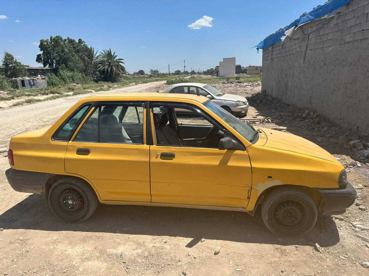 السلام عليكم سايبه موديل 12 بيع مستعجل جاهزه من كل النواحي تبريد تخم تاير قفل ٢٢موديل ٢٠١٢رقم الهاتف *********** بغداد الشعله
