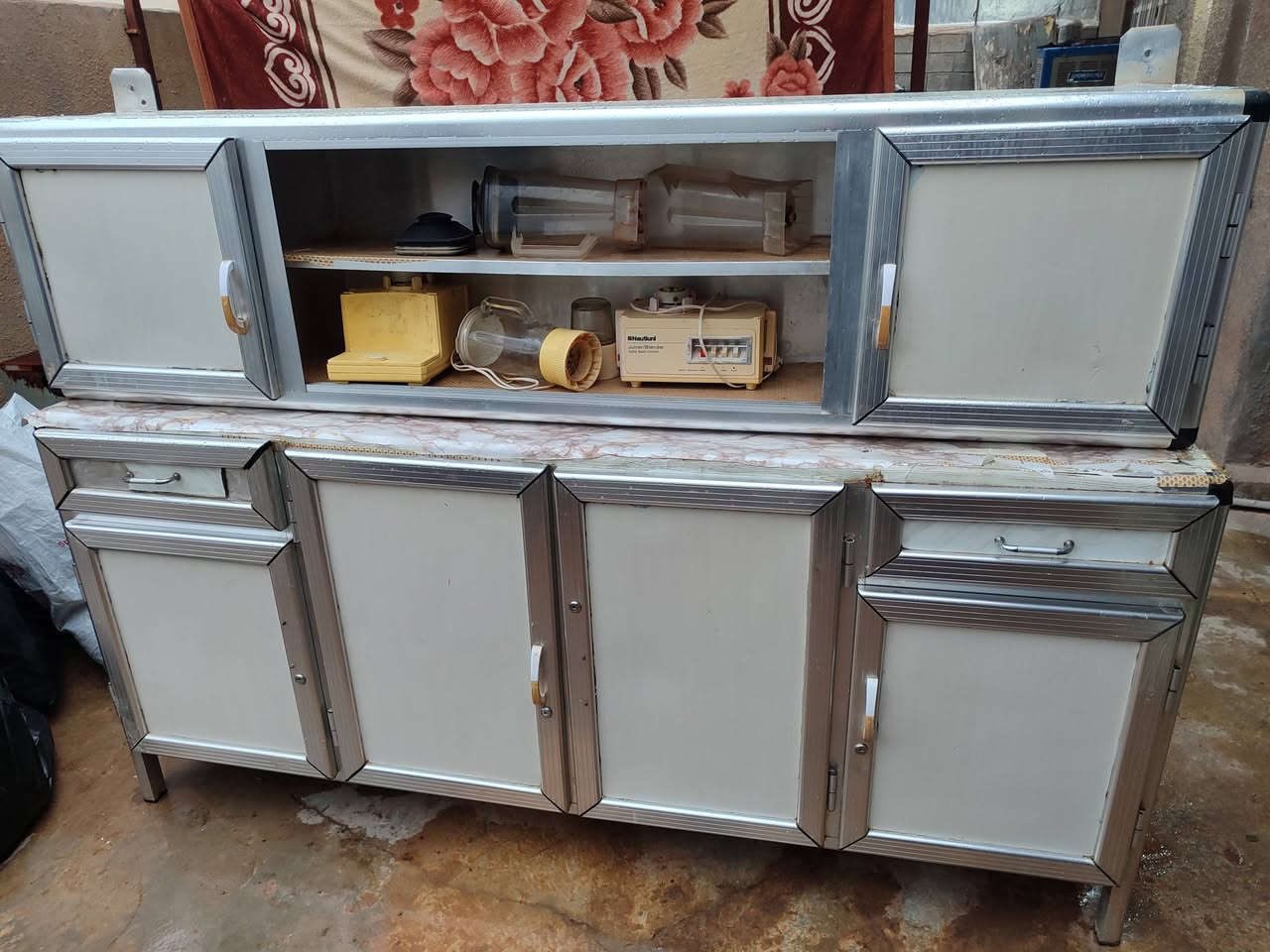 للبيع 2متر وي سنك العنوان كفري 
***********
