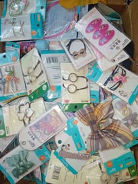 ١٠٠ شريط • توصيل مجاني • للعيد