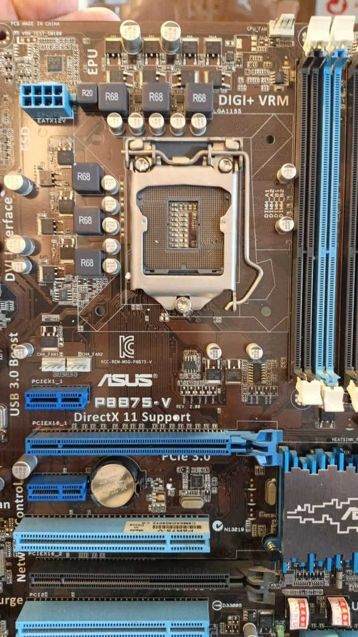 متوفر مذربورد من شركه Asus للبيع ب 50 الف فقط مفحوص ما وياه اي شي مذربورد فقط


**إذا كنت صاحب هذا الإعلان وتريد حذفه لأي سبب، رجاءا أرسل رسالة إلى الدعم الفني**