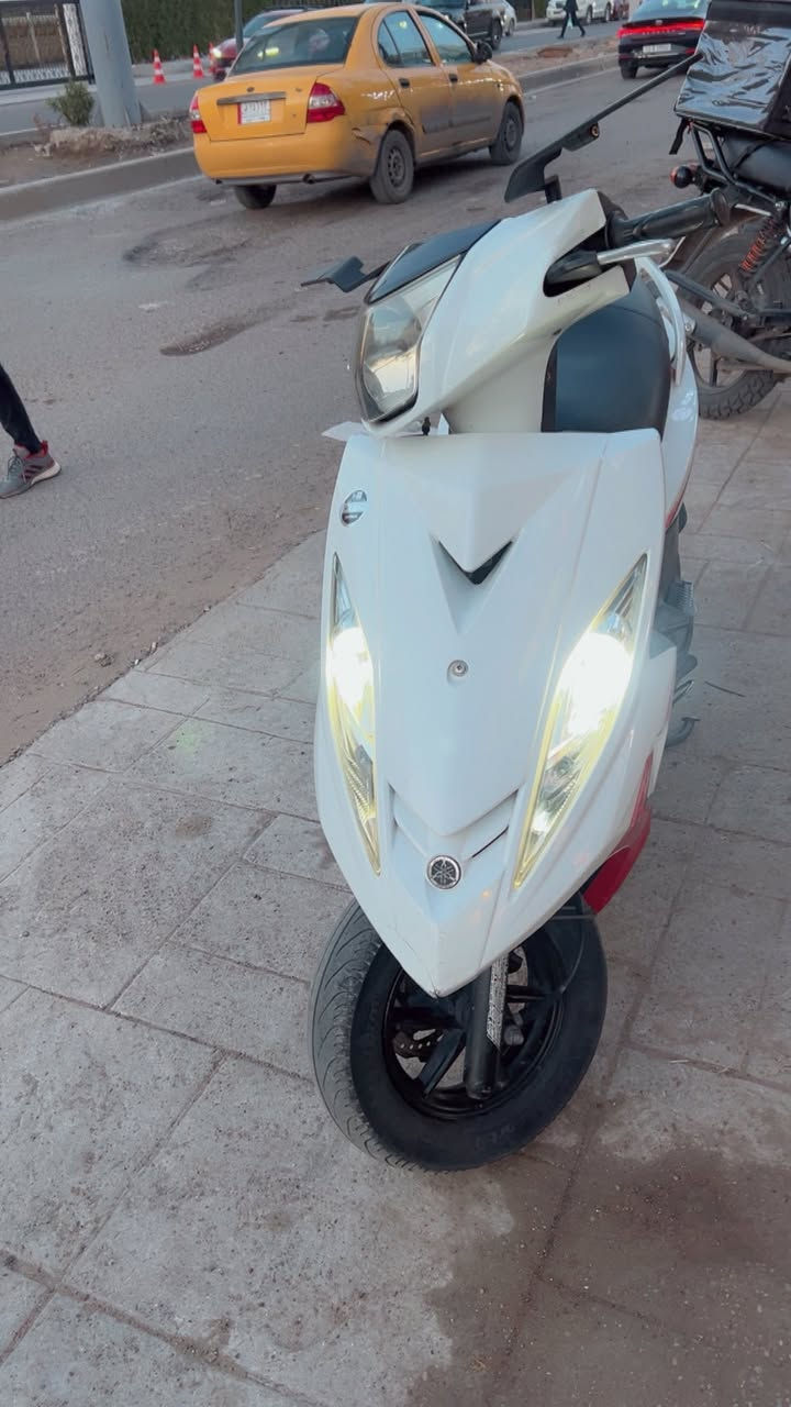 GTRجديده بلاديه كلها وختمه بلاديه كهربائي كله شغال  دشبول متغير سعر مليون وميه 1,100,000 رقم الهاتف ***********
