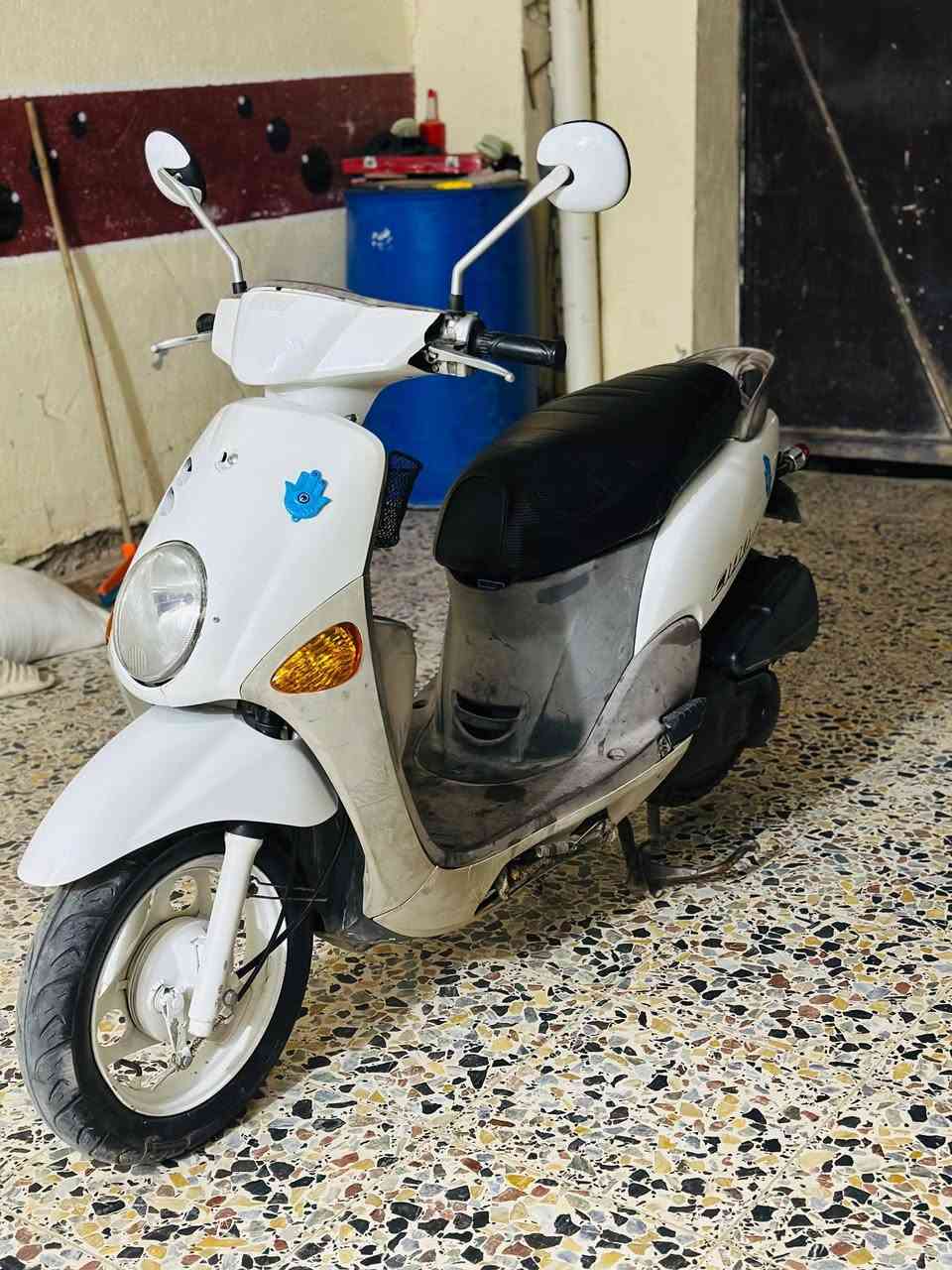 دراجه فله للبيع مكفوله من كلشي السعر ب950 وبيه مجال العنوان كوت خاجيه وهذا رقمي ***********
