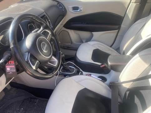 السلام عليكم الاخوان 
جيب كومباس فول فول المواصفات ١/١ كلين تايتل
موديل ٢٠١٨
لونين (برتقالي سقف اسود ) بلادي 
Jeep compass Limited 2018 trail houk(Clean Tiltle)

فول مواصفات للأخير   ماشيه 80 الف فقط

• المحرك والأداء: محرك 2.4 لتر 4 سلندر، بقوة 180 حصان، وعزم دوران حوالي

• ناقل الحركة: أوتوماتيك 9 سرعات (دفع رباعي 4x4).

• التصميم الخارجي: سقف أسود بلادي (توين كلاور)، لايت زينون/ليد، ويل كروم , صندوق شفط , بانوراما سقف دبل السلايد

• المواصفات الداخلية والتقنية: دواخل الكريمي (بلاد الشركة )شاشة كبيرة (10.1 بوصة) تعمل باللمس، نظام آبل كاربلاي/أندرويد أوتو، كشنات جلد (تدفئة/تبريد)، تشغيل عن بعد، بصمة، سماعات boost

• الأمان: رادار أمامي وجانبي، حساسات خلفية، كاميرا، وسائد هوائية متعددة.،+فور ويل يعني دبل اكسل بعد وهوايه مواصفات بيها

السيارة جديدة بمعنى الكلمة وبالواقع لونها بعد احلى من الصور وجاهزة 100% رقم و السنوية و هزة و فحص كله جديد

 تحويل + وكالة نفس اليوم

‏سعره خاص ‏‎للأستفسار هذا رقمي 

*********** بي واتساب أربيل, العراق
