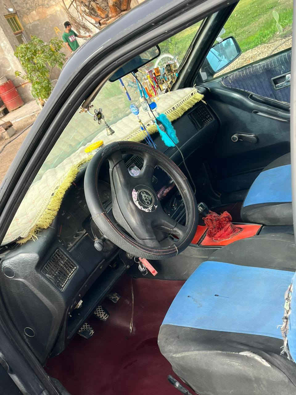 السلام عليكم اودي للبيع  موديل 93رقم بغداد شرط التحويل سياره جاهزة  كير خير من الله محرك تنقيص بس ترايك وين متريد  كهربائية كله شغاله تبريد العنوان بغداد التاجي جسرالمصابيح السعر 25
فوني ***********
***********
