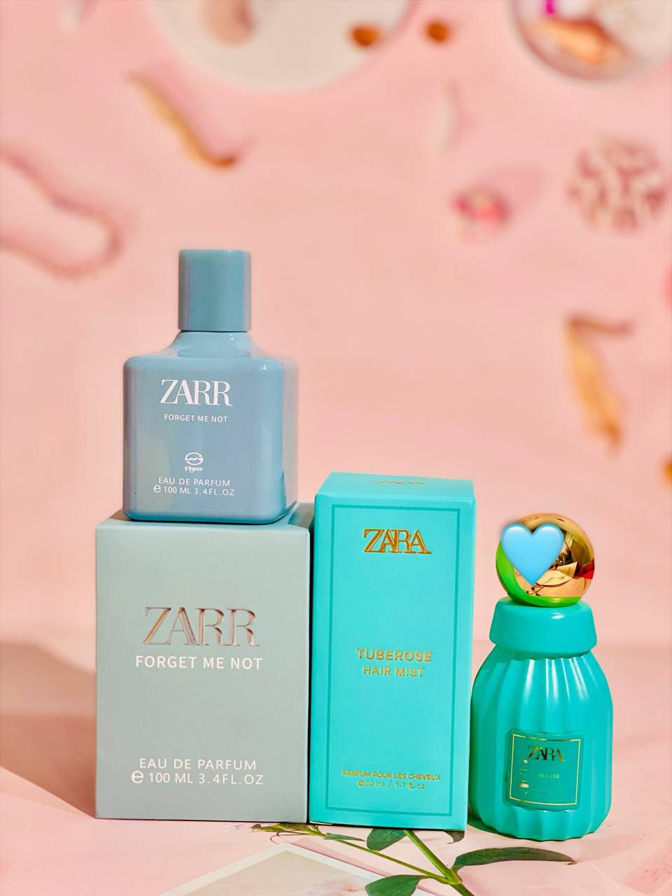 وفي ويين رايحة عم تدوري ع عطر للجسم ويعطي لشعرك ريحة حلوةكمان  يعني2×1🤔
لقينالك الحل وجمعنالك أفخم ثنائي للعناية والجاذبية🌹🤗
عطر المركز مع هيرمست(معطر شعر) لحماية شعرك وبقائه فواحا طوال اليوم😍
عطرZAAR الفاخر بحجم100مل تركيز وثبات عالي جدا معطر خفيف على الشعر وبسعر؟؟بيناسب فخامته وبيناسب جيبك🌹🤔


**إذا كنت صاحب هذا الإعلان وتريد حذفه لأي سبب، رجاءا أرسل رسالة إلى الدعم الفني**