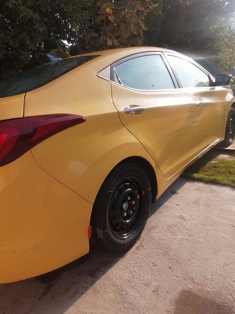 سلام عليكم عندي النتره مظلع مريكي 2016 فول مواصفات دخل صاج كشن كهربه تتفه كشنات خلفي مامي حجم 1800 دوش مكينه كلش  نظيفه من دخل مهتم بل دهن دهن 70 الف مزول سنور سياره موجد لا صوصي ولا الغود بيه ظربه بل حوظ مكان السبير بدل قبق صندوك باقي كله اليبل واحد فقط قبق صندوك بدل مو مطبق ويه اليبل  سعره 112 بيه مجال كلش بصيد ***********
