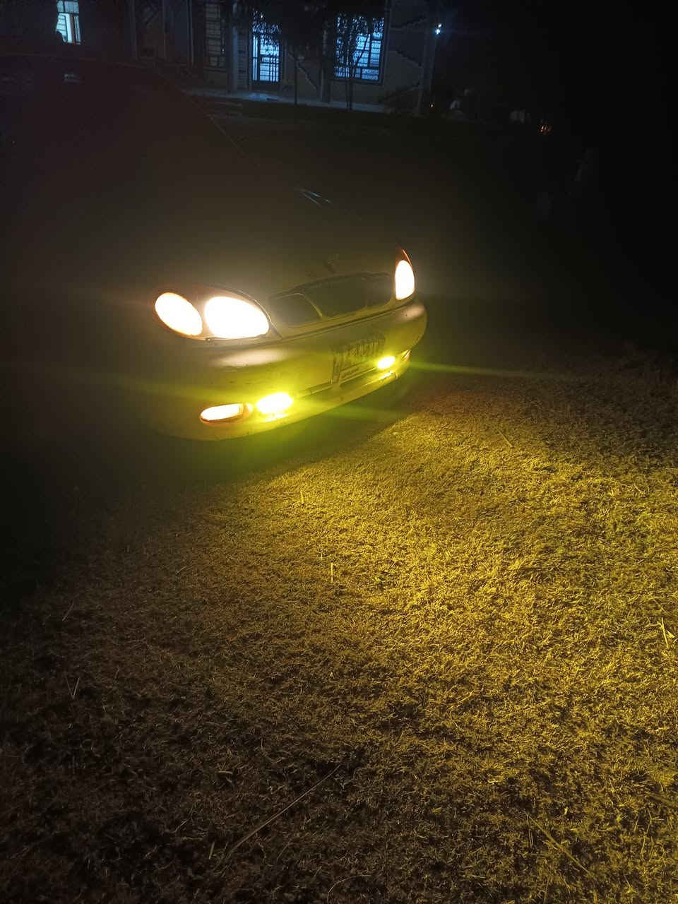 سلام عليكم مكلف بنشر سياره لانوس رقم بغداد موديل 98 سياره خير من الله كير ومحرك وصدر وحداديه كهربات جام كله شغال مسجل منظومه تبريد تدفه 
السعر35 

***********
***********
