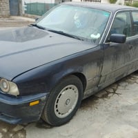 بي ام ٥٢٠ • موديل ١٩٩٠ • سند حتى ٢٠٣٠