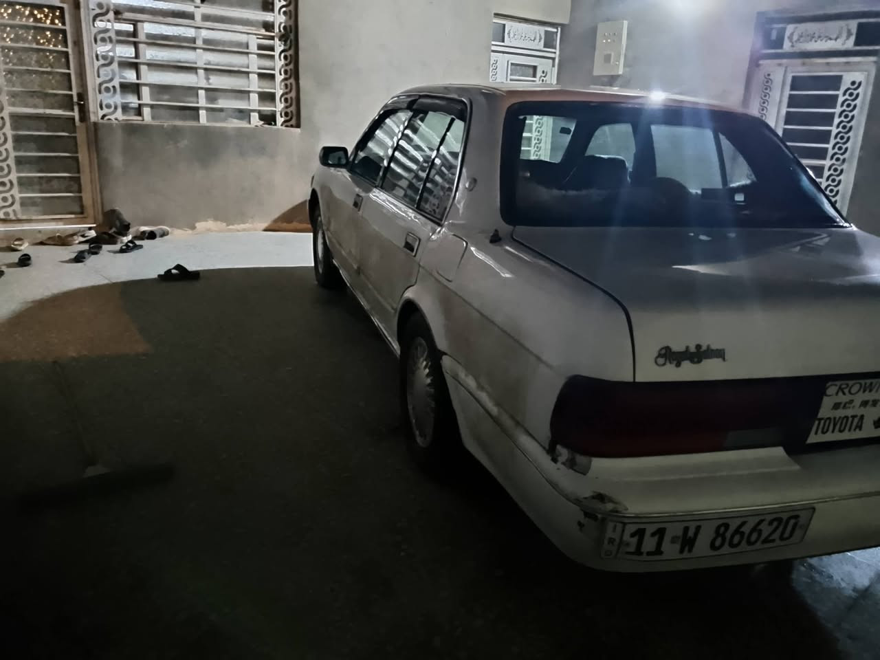 السلام عليكم 
للبيع ارنب طويل موديل92
رقم بغداد نكليزي امداور ثاني يوم بسمي شخصيا 
مكفوله كفاله عامه كص ونقل وضربه قويه وصوليات مكينه وكير حاويه ماصاير شهرين من شديتهن 
تخم تأير جديد
 السياره مال جناي شاهد الله متعوب عليه ربع متذب عليه تجي وشوف بعينك السعر70وبيه مجال الاتصال ***********بي واتساب
