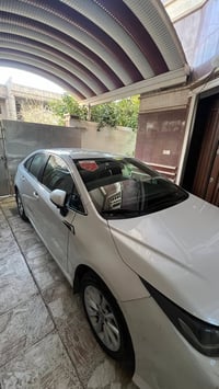 كورلا ساز 2022 بانزين فول عدى الفتحه ماشيه 108 الف تبريد قطعتين مكفوله...