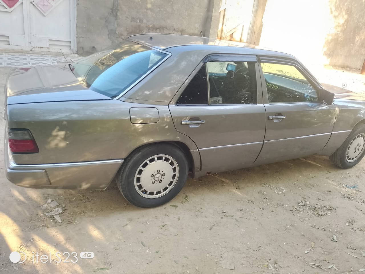 سلام عليكم دب 91/اصل /هسزه جديده /مكينه وكير/كفاله /تبريد/ثلج/كهربية/كلها تشتغل/سنتر لوك شغال/علاريمون/تخم /تاير /باتري جديد فيت بم جديد /العنوان دوانيه قضاء غماس/السعر 57/ بلاش سياره جاهزه الخير/***********
