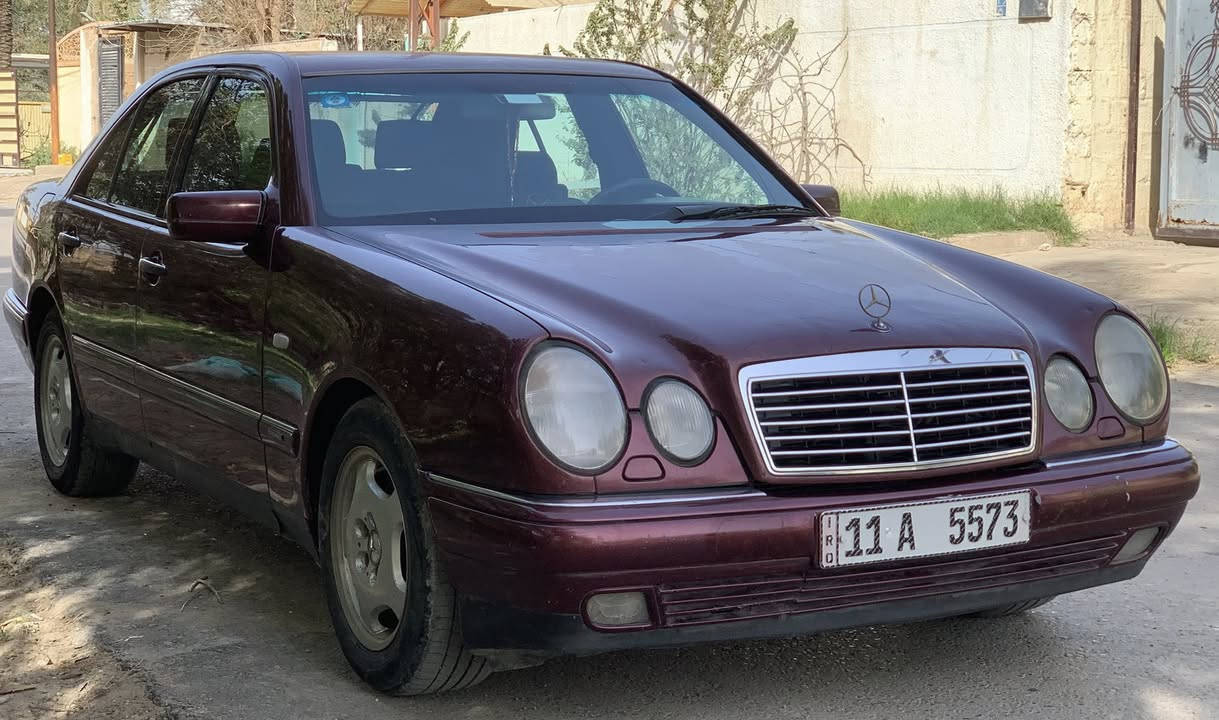 ام عيون ١٩٩٨ رقم بغداد مميز أربع ارقام سنويه ٣٠ محرك v المرغوب كير صدر امامي خلفي تبريد مكفول بيها صبغ كلير فقط  السعر  ٨٩ للاستفسار ***********
