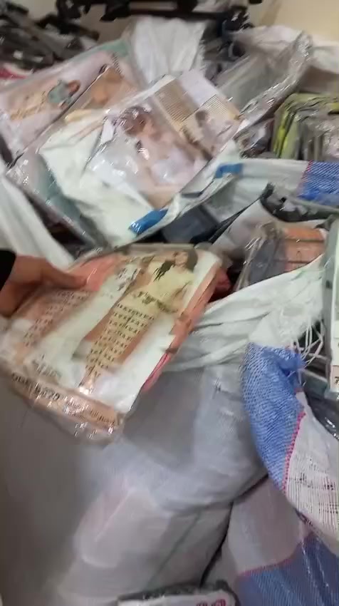 الف قطعه بيجامات صيفي خامه قطن سنجل ليكرا 
مقاسات 
175ج
الطلب من 50 قطعه


**إذا كنت صاحب هذا الإعلان وتريد حذفه لأي سبب، رجاءا أرسل رسالة إلى الدعم الفني**