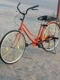 السلام وععليكم اخوان بايسكل للبيع باله حجم 26 بايسكل ما ناقصه اي شي فق...