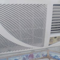 مكيف متين تسيال شرط شغل اخو جديد واحد سعره 250  07821203773