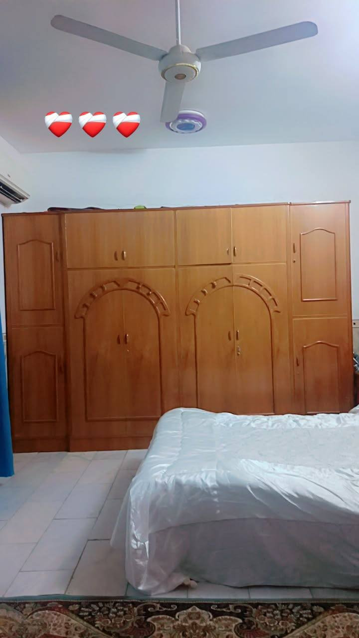 غرفه نوم للبيع كامله  صاج  السعر مليون ونص 
والله مسويته ب اربع ملاين   اتصال عله هاذه الرقم 
***********
