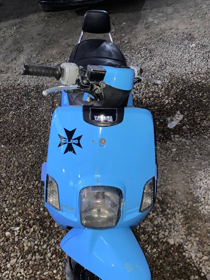 السلام عليكم
دراجه بوليس نوزل 2009 دراجه حلوه نكره سلف بكل وقت الدراجه كفراتها حلوه ما متعوبه كهربائيات كامله لايت عالي ناصي اشاير بك لايت ويا الحساس الداجه للبيع سعرها 450وبيها مجال للشراي مكانها بغداد البياع التراث للاستفسار اكثر الخاص مفتوح .سبب البيع بطلت من الشغل 😅


**إذا كنت صاحب هذا الإعلان وتريد حذفه لأي سبب، رجاءا أرسل رسالة إلى الدعم الفني**