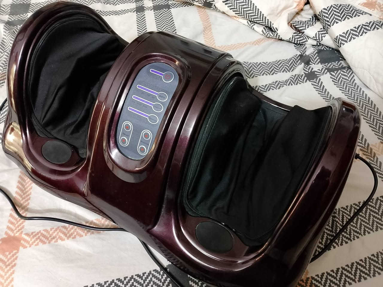 السلام عليكم دلاكة مساج رجلين للبيع الحجم الكبير جديد اشتريته من اربيل 125الف رايده 85الف شرط على الفحص مكاني النجف شارع الحولي


**إذا كنت صاحب هذا الإعلان وتريد حذفه لأي سبب، رجاءا أرسل رسالة إلى الدعم الفني**