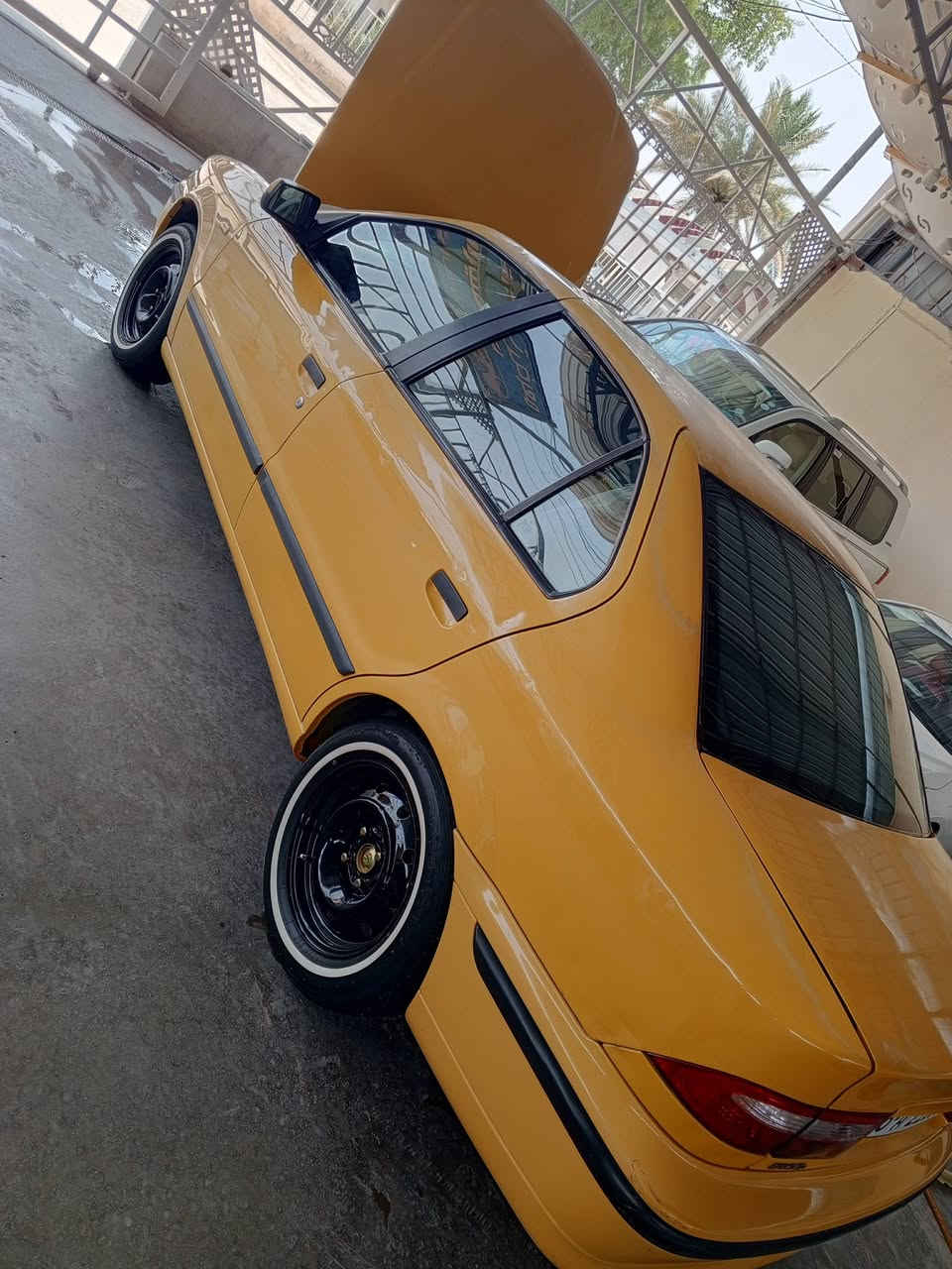 يالله السلام عليكم سمند مديل 12بيه جاملغ جهه السايق 
سياره جاهزه تخم تاير تبريد تدفئه .حداديه جديده 
مصفره هيئه وغرامات رقم نلكيزي نجف 
سعرها 44وبيه مجال قليل
للاستفسار هذه رقمي  ***********

ملاحظه.. بيه جاملغ والباقي شوف العين
