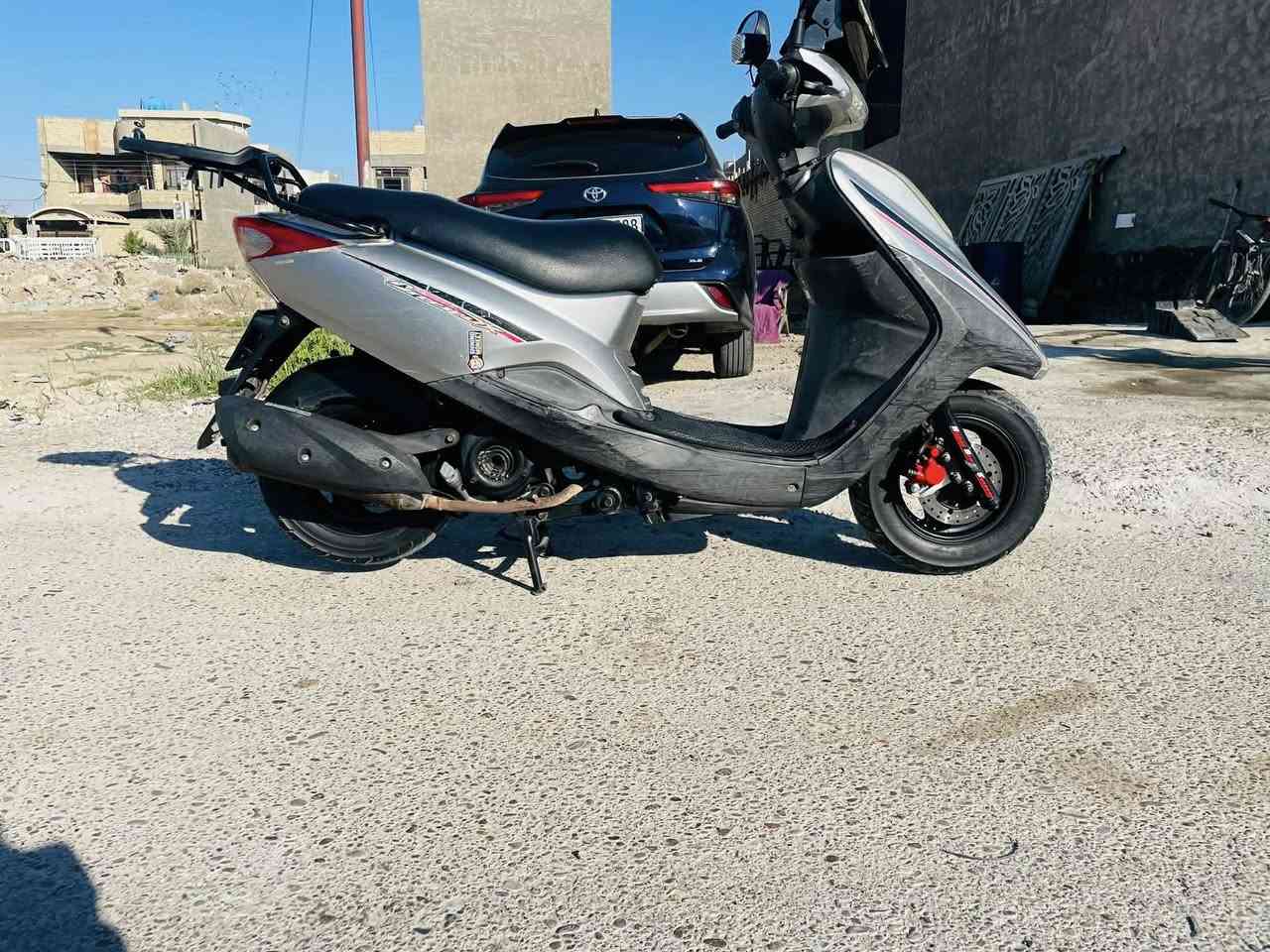 السلام عليكم ابريز رمبه صالها سبوعين من نازله دراجه كلها ختم واحد وياه السوادات كلها بلادي مابيها اييي شيء مبدل
دراجه لوك جديد معنى الكلمه السعر900وبيهامجال مكانها بغداد الكرخ ***********
