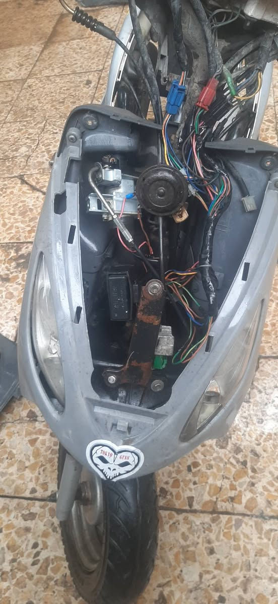 سلام عليكم    ماكس منغولي  للبيع عطلانة  بيها هواي اغراض  جدد  وتجفيت  جديد  مال صالي  هواي من جفتتها   اليحب   معلومات  أكثر يراسلني  خاص  ورقمي ***********
