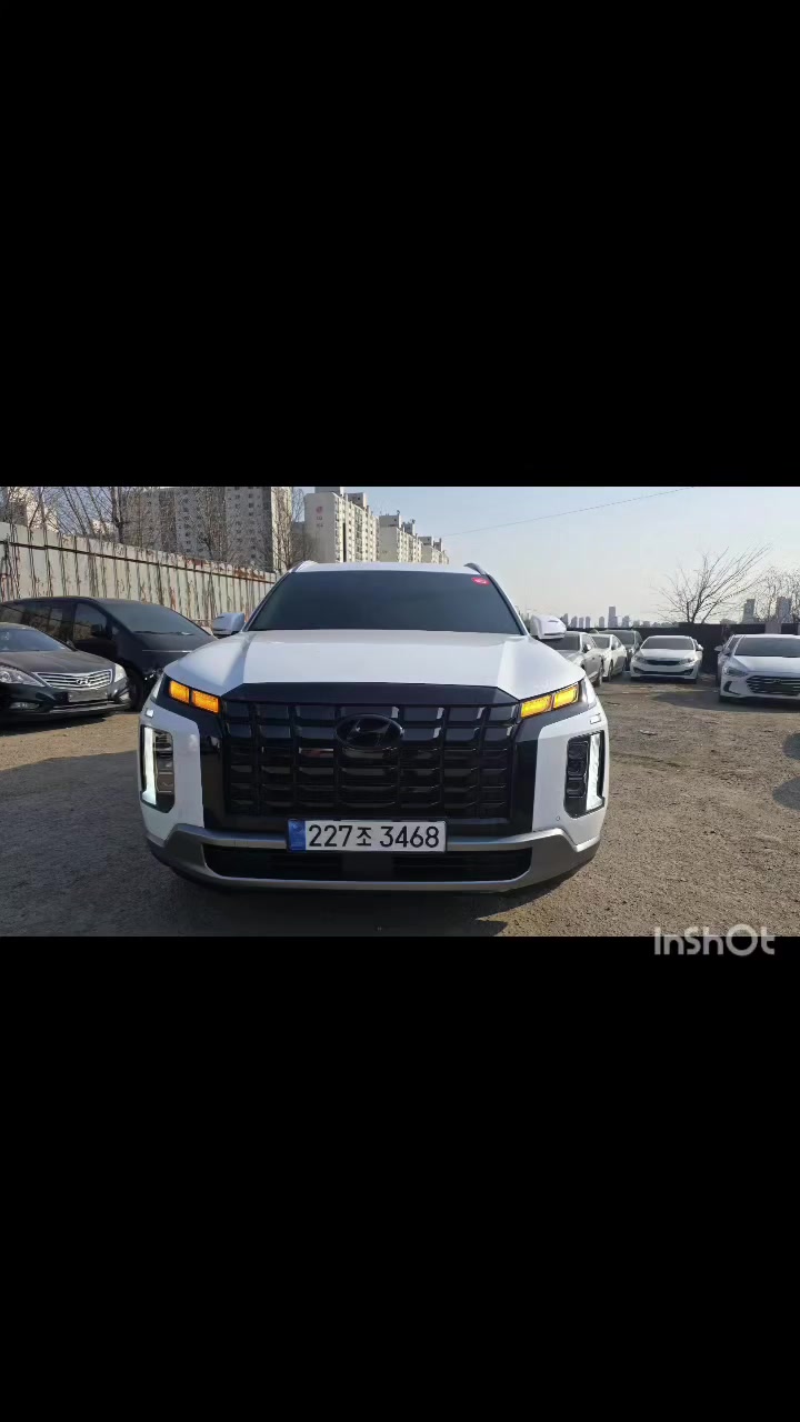 للبيع فقط – هونداي باليسايد 2024
📍 السيارة حاليًا في كوريا الجنوبية
🔹 المواصفات:
• محرك 6 سلندر حجم 3800
• بصمة تشغيل وفتح
• تشغيل عن بُعد
• تقديم وترجيع بالريموت
• شاشة كبيرة + كامرة خلفية
• مقاعد جلد
💰 السعر: خاص
🚢 نقل حاوية: 10
📌 واصلة إلى الميناء بدون تخليص
📄 ترهم تدخل بكتاب شهداء
⏳ مدة الوصول: 45 يوم
📞 للتواصل: ***********
