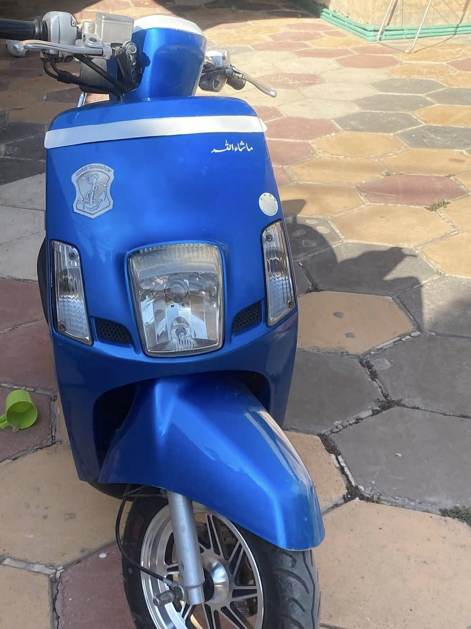 سلام عليكم بوليسي مسطرة الدراجه جديده بالجيس ومكفولة كله بيه الدراجه دبل خلفي رياضي وبيه وياله رياضيه وبيه تجوه خلفيه  الدراجه مكفولة ومابيه برغي مفتوح 

السعر خاص 
مكاني سدة الهندية 
***********
