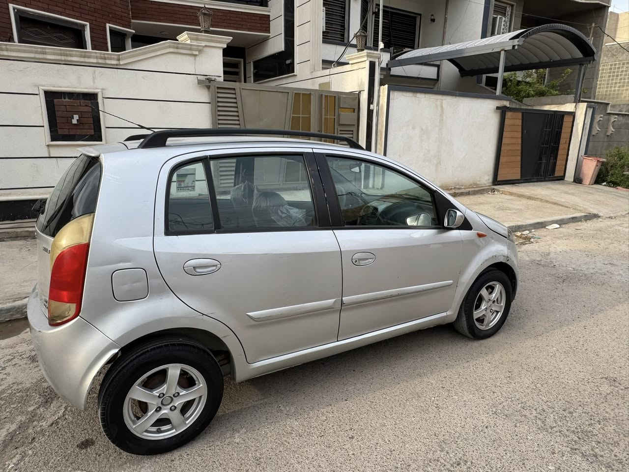 السلام عليكم شيري اي وان موديل 13
سنويه وهزه جدد بئسمي تحويل مباشر

 كير مكينه خير من الله تدفئه تبريد كله شغال كهربائيات كله بلاديه السياره اي ضربه مابيه كفاله عامه بيه طخطخات بسيطه فقط 

صدر خلفي امامي جديد 

تايرات جدد  

دواخل جدد في وضع الشركه 

كهربائيات كلها شغاله 

عنوان بغداد البياع 

موبايل ***********

السعر ٣٨ وبيه مجال
