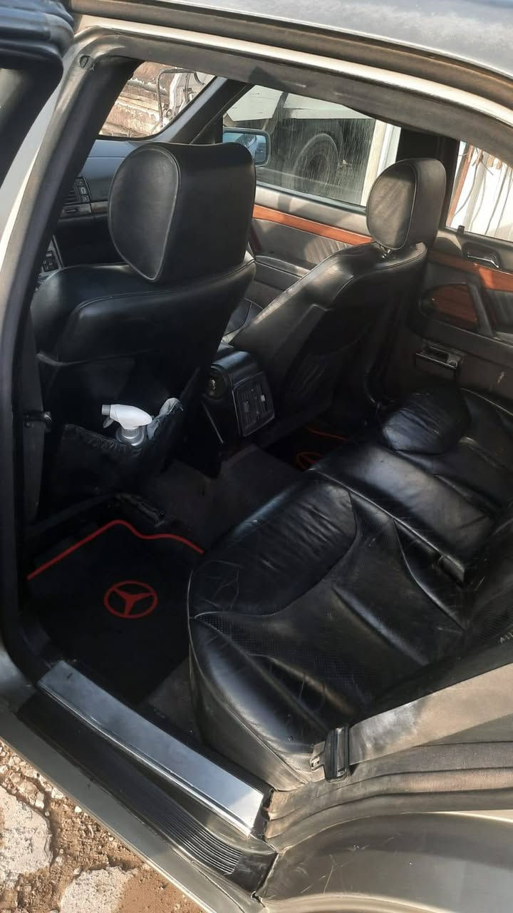 السلام عليكم 
مرسيدس شبح موديل ٩١ بلادي محرك تابوت ٣٢٠ كهربائيات كلها شغالة  السيارة بأسمي سياره خير من الله  رقم انگليزي جديد سنوية لل ٢٧  مكاني ديالى بعقوبة 

***********.  الخاص مفتوح
