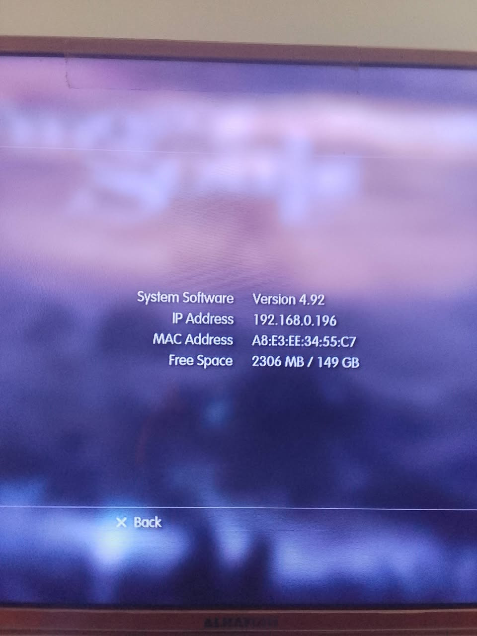 بلي ثري للبيع مهكر
بلي ثري كامل ملحقاته 
1/ثلاث جوستكات
2/مع ثنين هاردات خارجية (لكل هارد أكثر من خمسين لعبة)
3/مع واير يزود البلي بالكهرباء 
4/مع كيبل HDMI
5/سعته الخزنية كما معروض في الصورة 
6/مع كارتونته 
7/بلي مهكر من نظام الهين
8/نظام 9.92
مكان بغداد الشعلة قطاع الثالث 
السعر 150000


**إذا كنت صاحب هذا الإعلان وتريد حذفه لأي سبب، رجاءا أرسل رسالة إلى الدعم الفني**