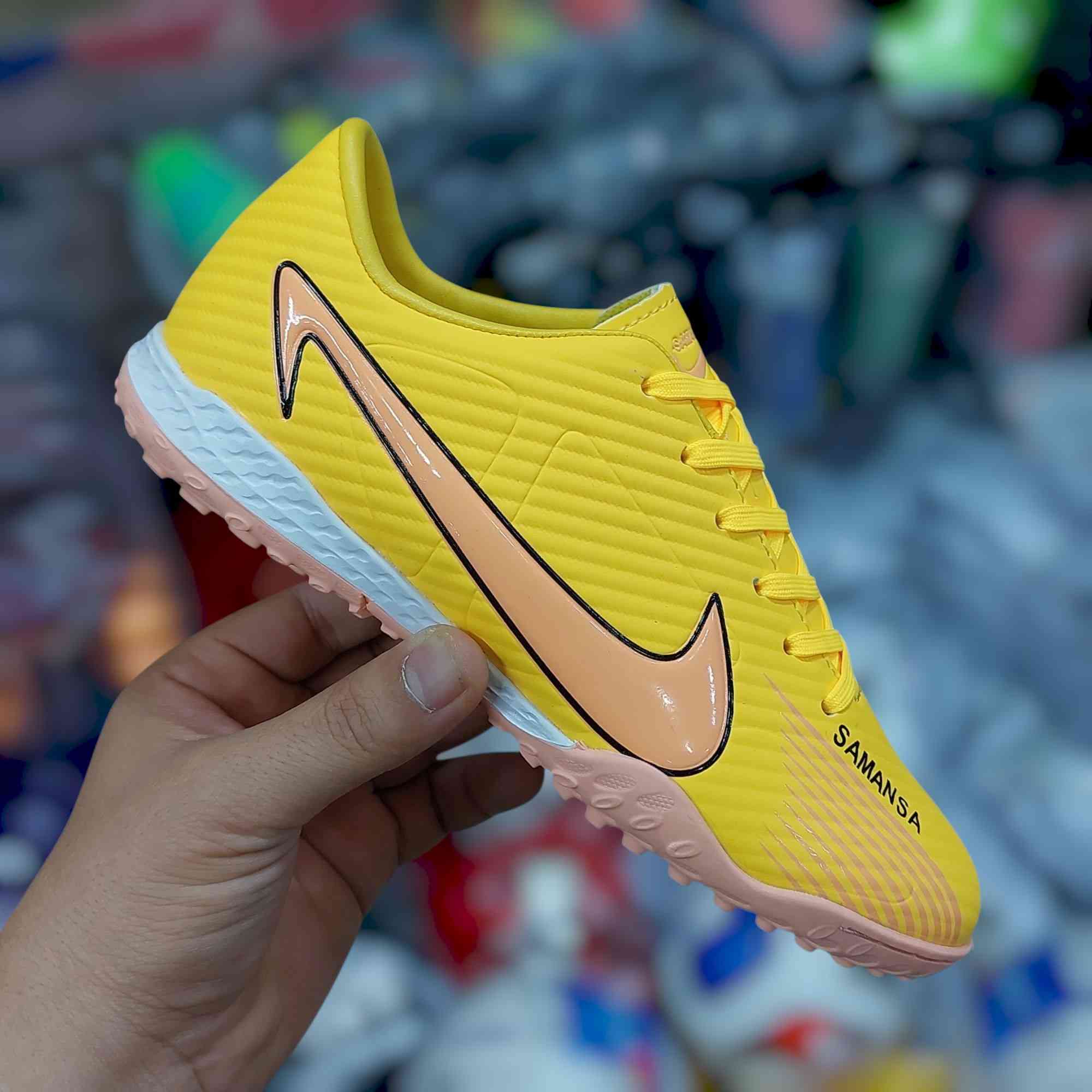 🔹#حذاء____كرة____قدم____ولادي____شبابي💯

▫#القياسات_28_29_30_31_32_33_34_35
#و36_37_38_39

🔸#العنوان__النجف_حي_الزهراء_قرب_مطعم_ثابت 
     *********** واتساب 📲 #تجهيزات_رياضيه

🔺#يوجد_توصيل_الى_جميع_اماكن_النجف_والمحافظات

           👑 تجهيزات قمر النجف الرياضية 👑
