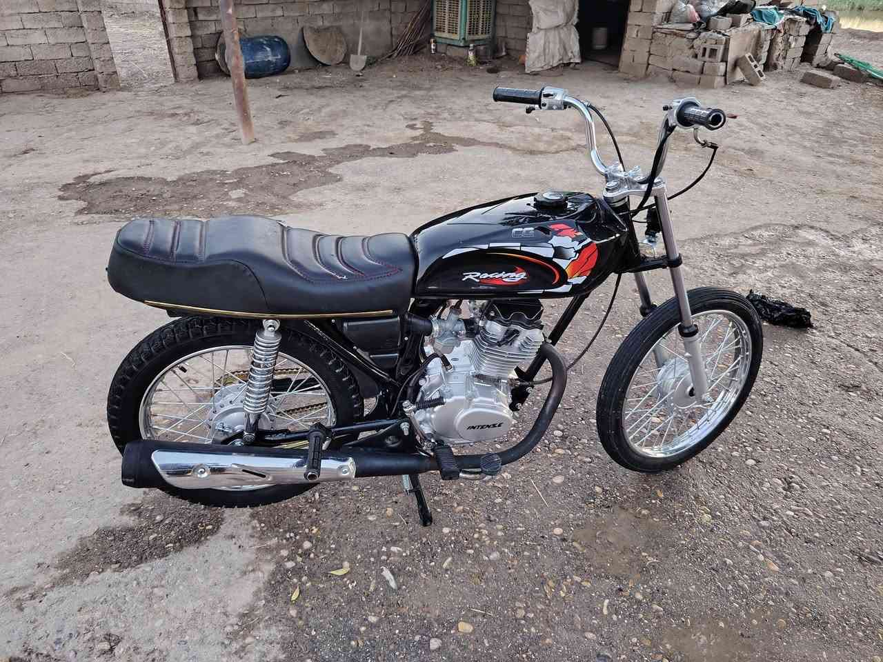 للبيع بدون وراق مكينه نتنس لقديم شراي بيه خير ويدلل ***********
