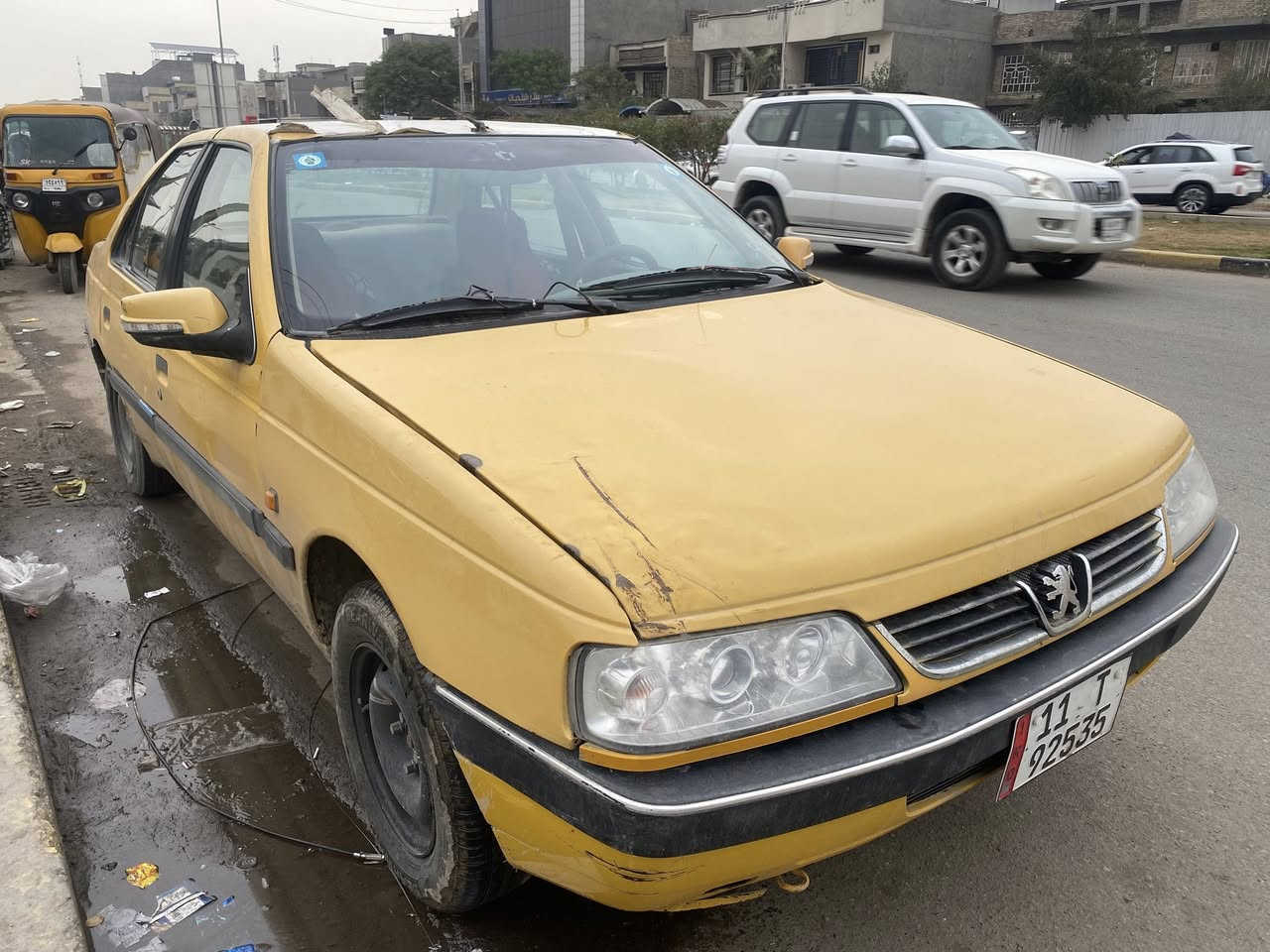 السلام عليكم بيجو 405مديل 12 سيارة ضربتهة بنيد وجاملغ سيارة حلوة وسعرهة مناسب 22 قفل قفل قفل لتواصل ***********
