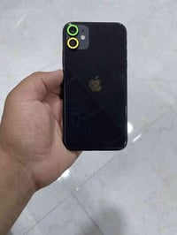 للبيع ايفون 11 ذاكرته 64 كيكه جهاز لوك مابي كل عيب كاميراته فول فقط شا...