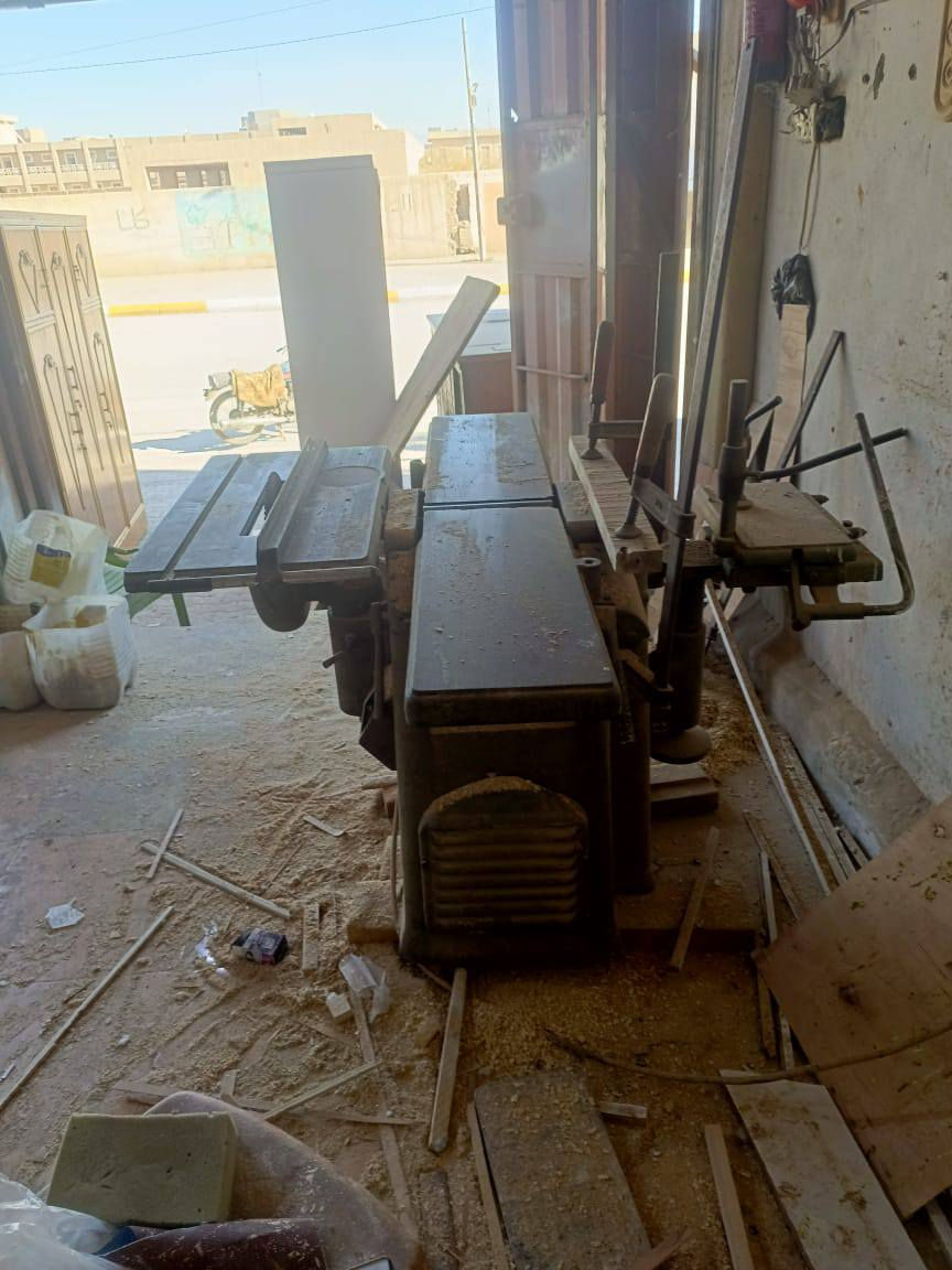 مكينه انكليزيه للبيع/ ***********
