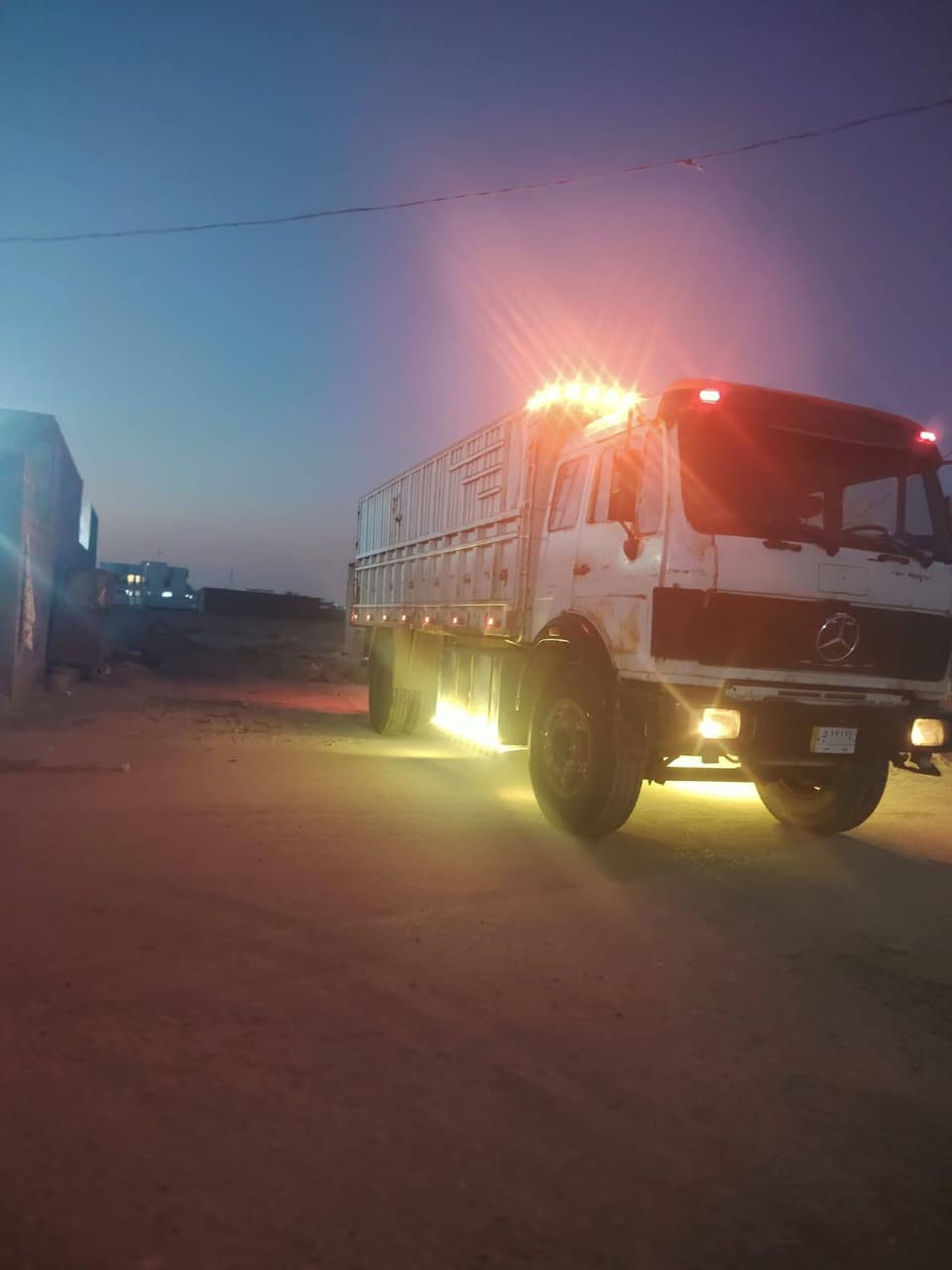 البيع ألبي الموديل 83 مكينه 28 محسن كيرا 160 رقم بغداد المشراي لا يخابر *********** وساب***********
